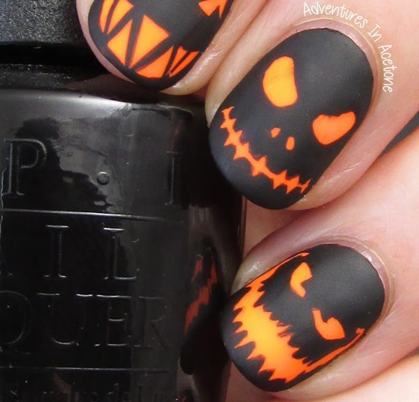 Pumpkin Smile on a Matte Black Base Halloween Art Nails Design #nails #Halloween nails #trendypins