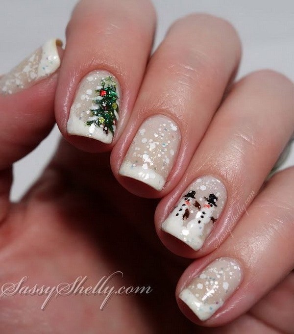 Christmas Tree and Snowman Nail Design #Christmas #nails #trendypins