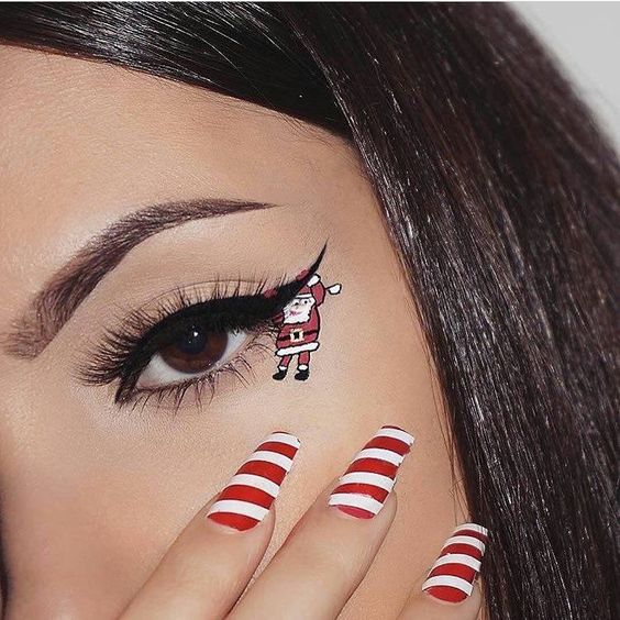Santa Claus in the Lower Corner of the Eyelid #Christmas #makeup #beauty #trendypins