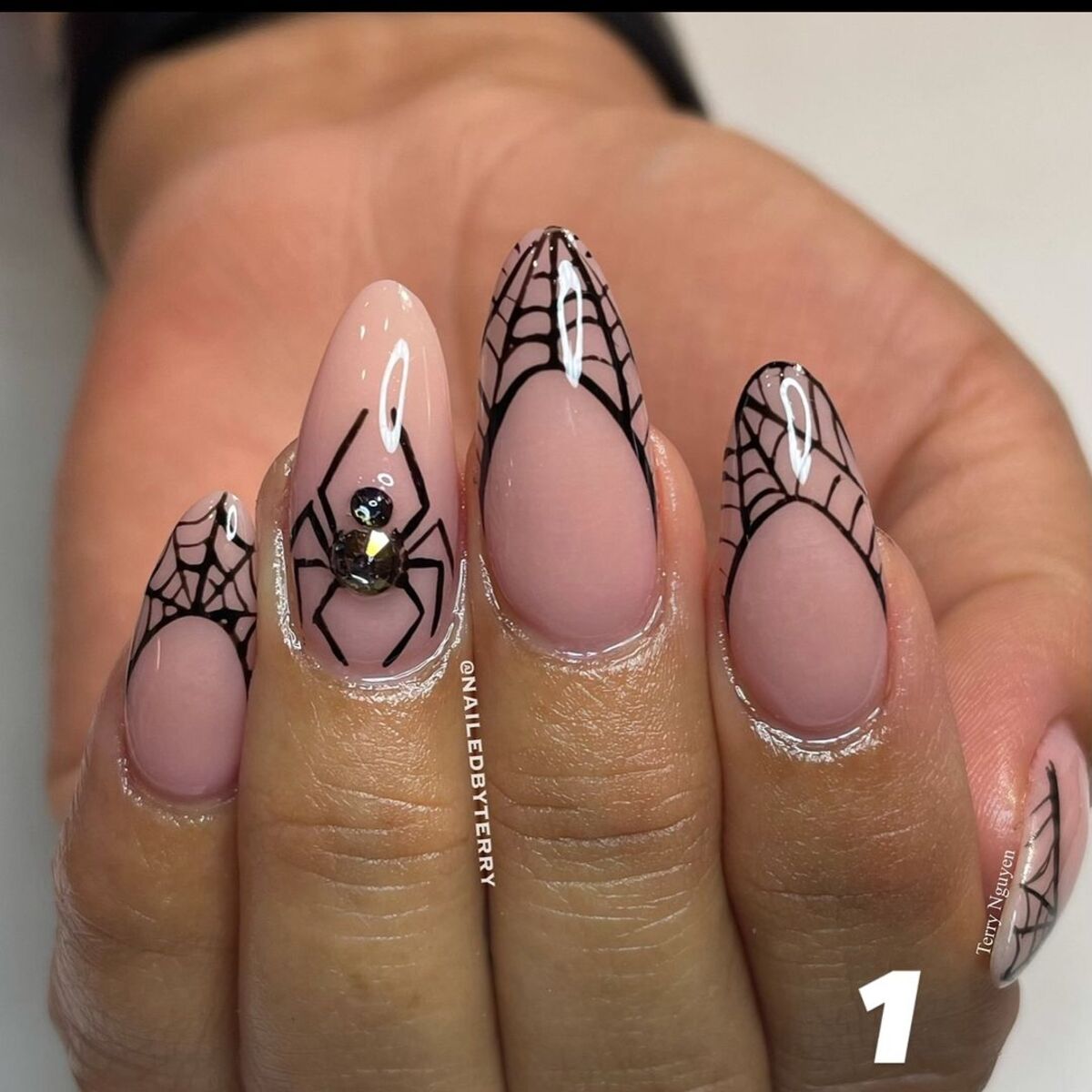 19. Creepy Crawly Spider Web Nails