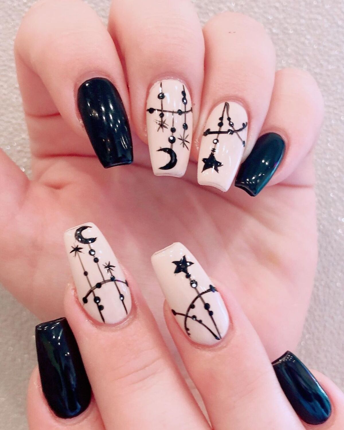 Bewitching Ideas For Halloween Nails 2