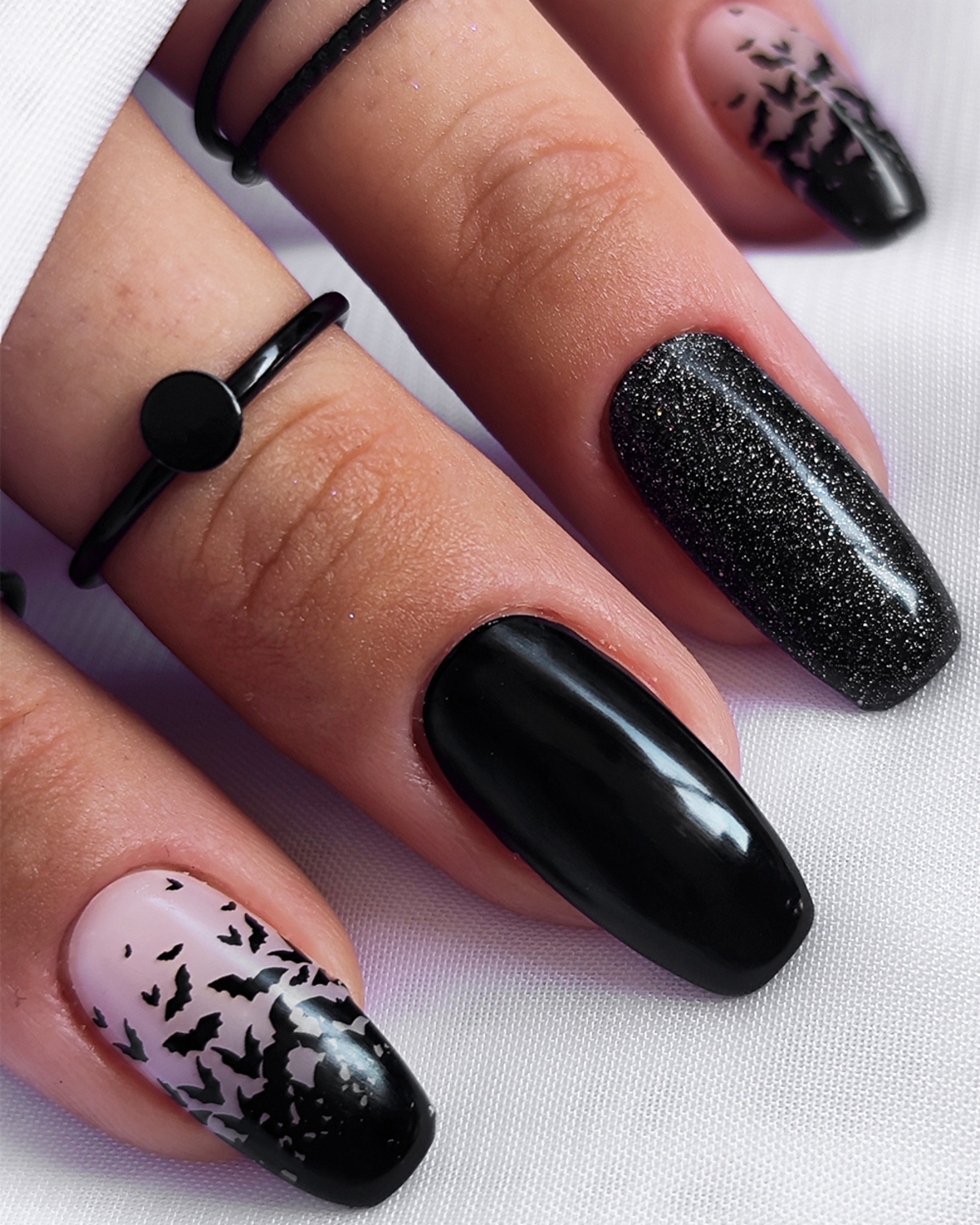 Bewitching Ideas For Halloween Nails 5