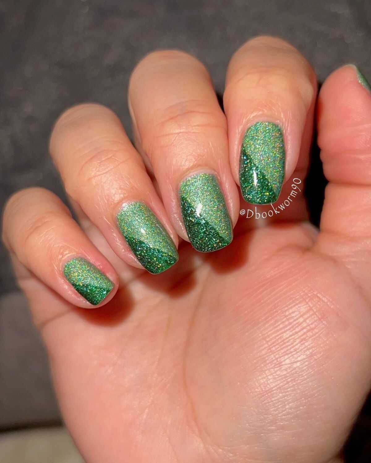 6. Shimmering Green Gradient