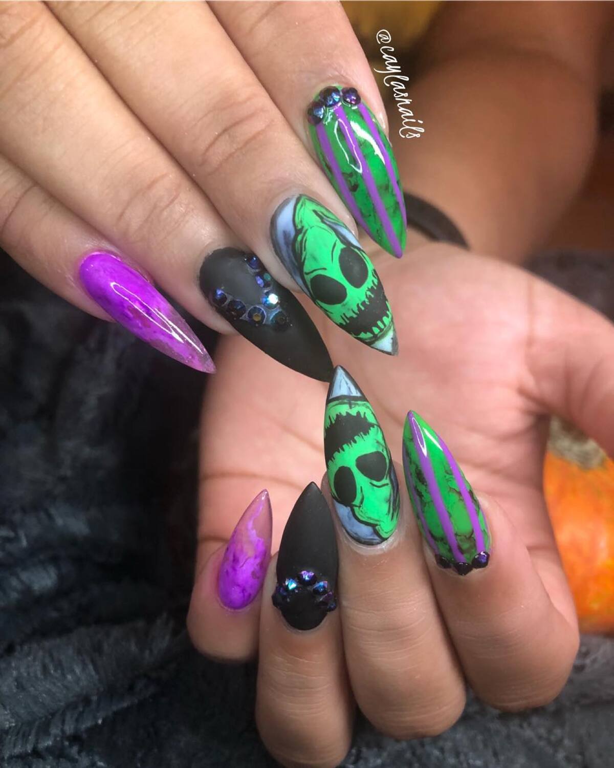 29. Nightmare Before Christmas-Inspired Nails