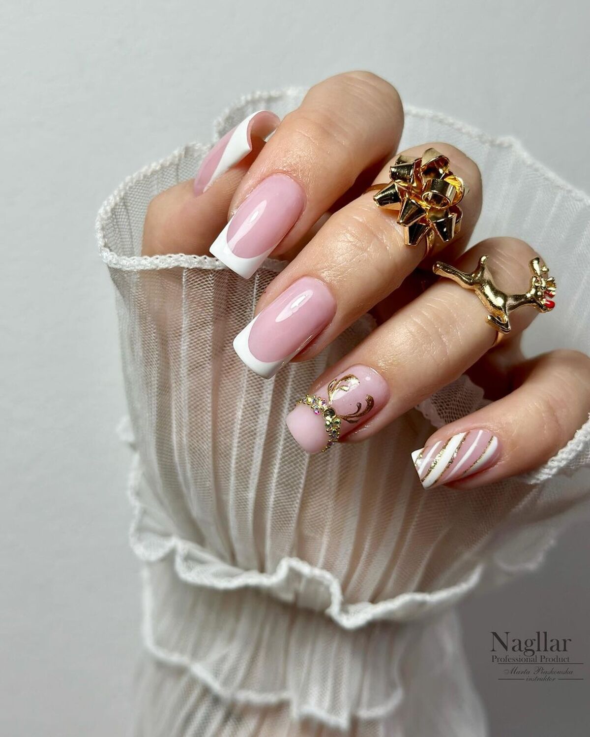 18. Candy Cane-Inspired French Tips