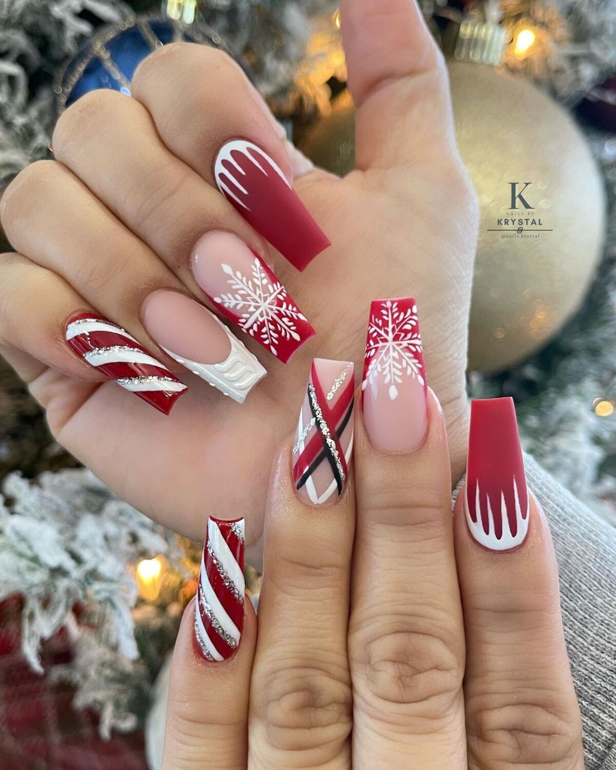 13. Red and White Festive Flair