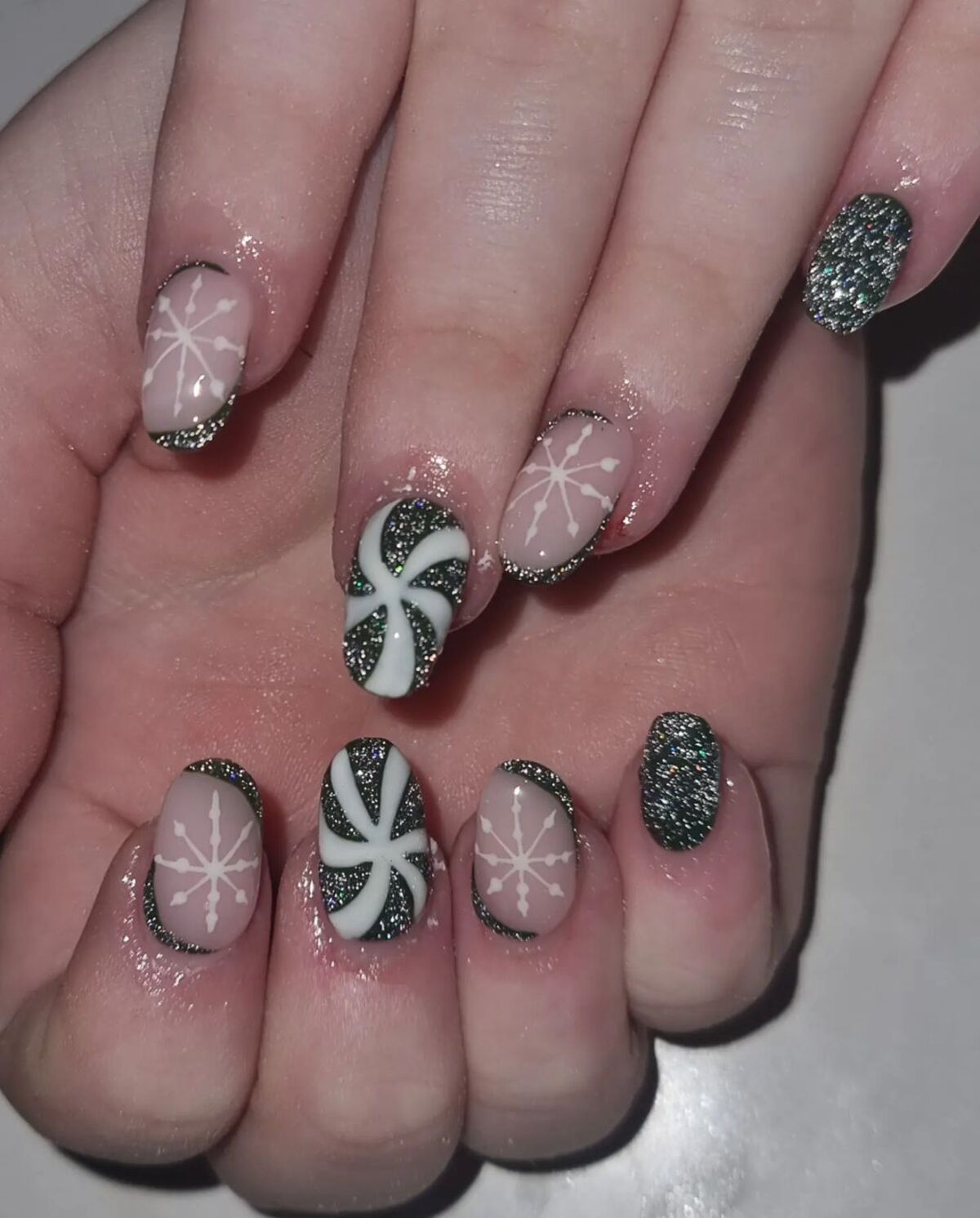 23. Green Glitter and Peppermint Swirls