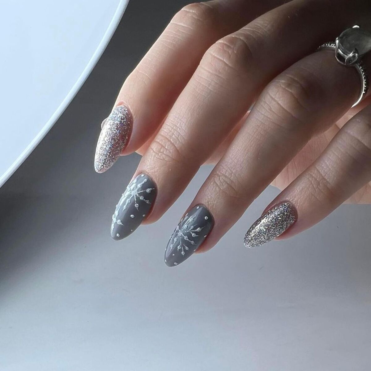 12. Frosted Silver and Gray Winter Nails