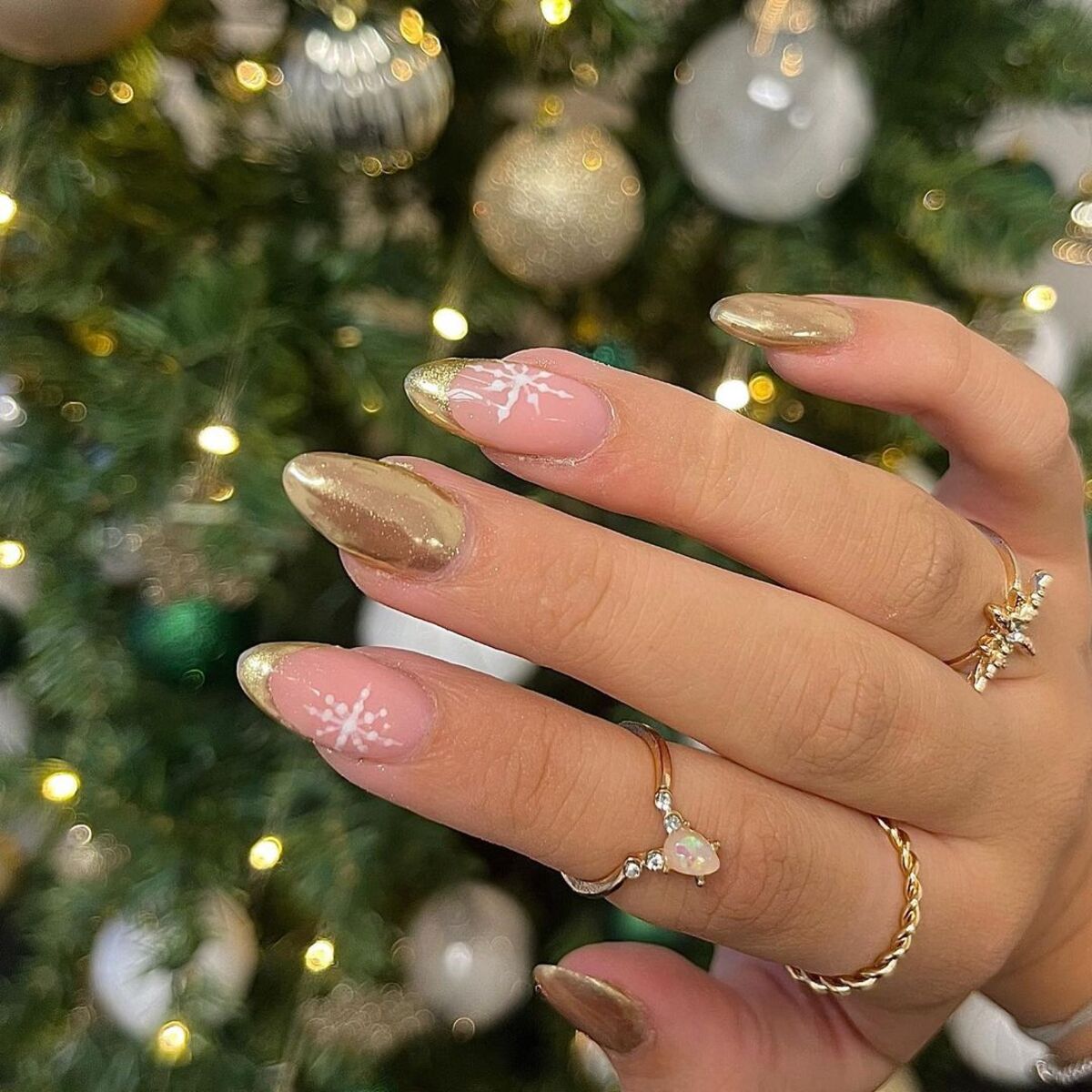 30. Metallic Gold Tips with Snowflakes