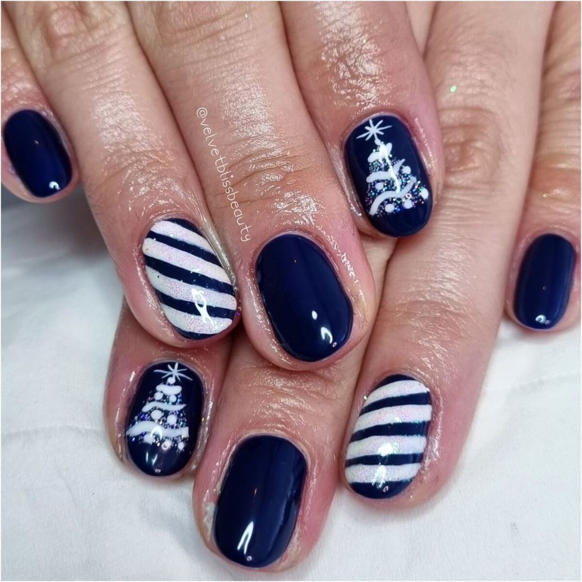 28. Midnight Blue with Snowy Stripes