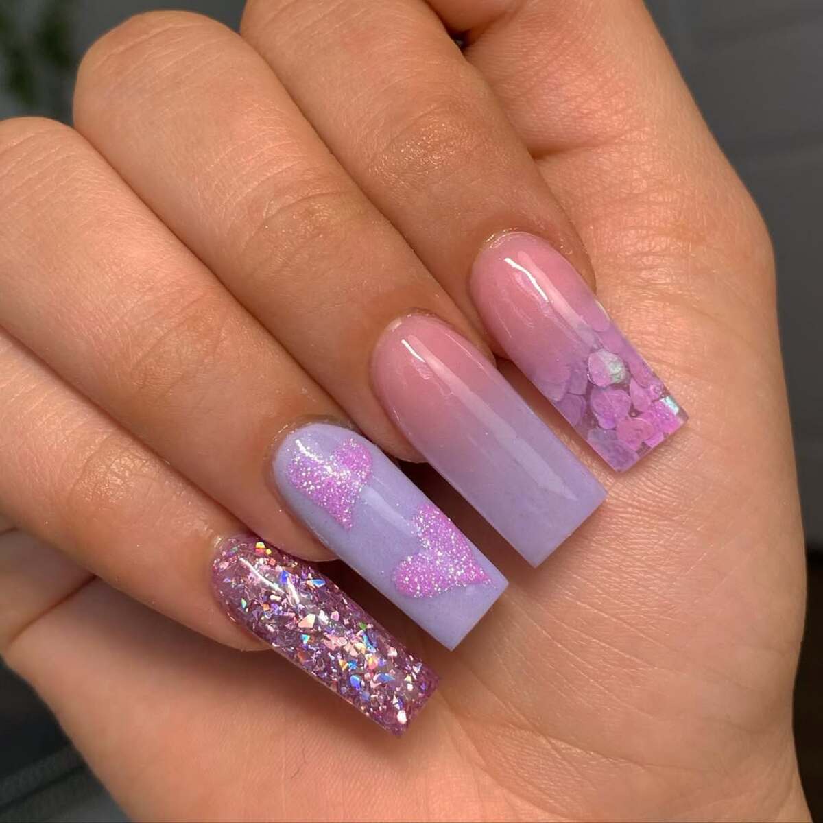 20. Lilac and Pink Glitter Gradient