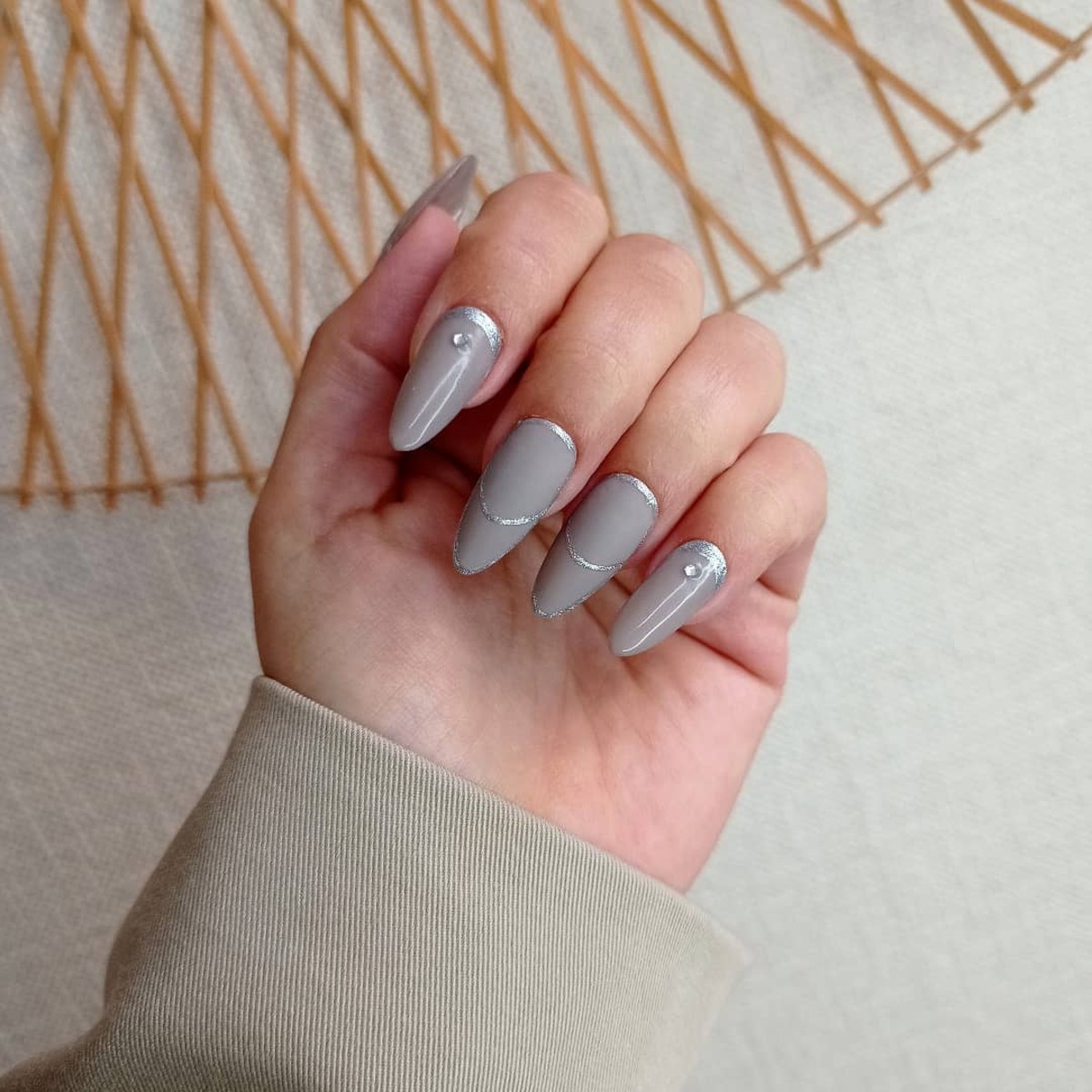 19. Sophisticated Matte Silver Lines