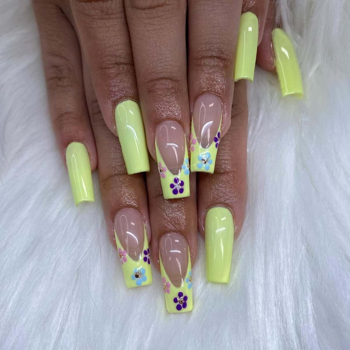 17. Neon Yellow Florals with a Bold Statement